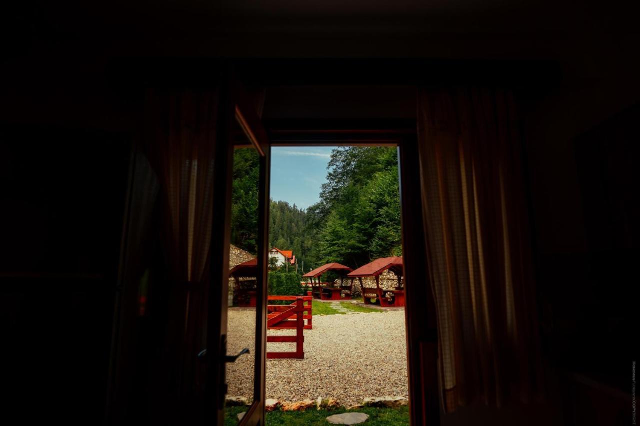 Casa Cheile Dambovicioarei - Cabana 2 Дымбовичоара Экстерьер фото